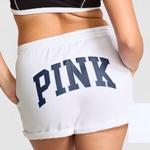VS PINK IVY FLEECE ROLLED HEM SHORTS XL OR XXL NWT
